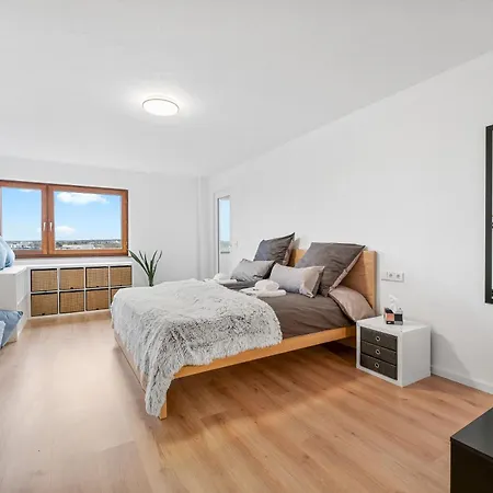 Neu: Stylische Suite Mit Ausblick Sindelfingen Extérieur photo