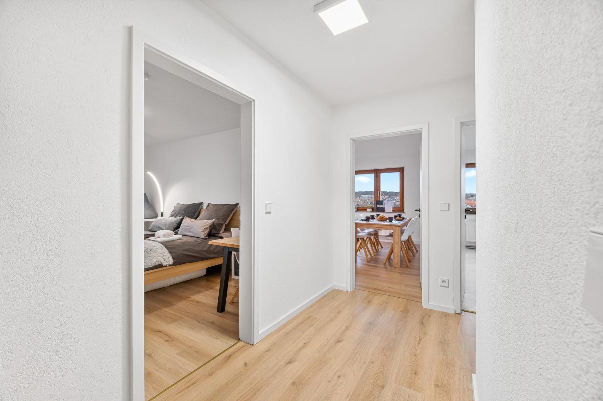 Neu: Stylische Mit Ausblick Apartment