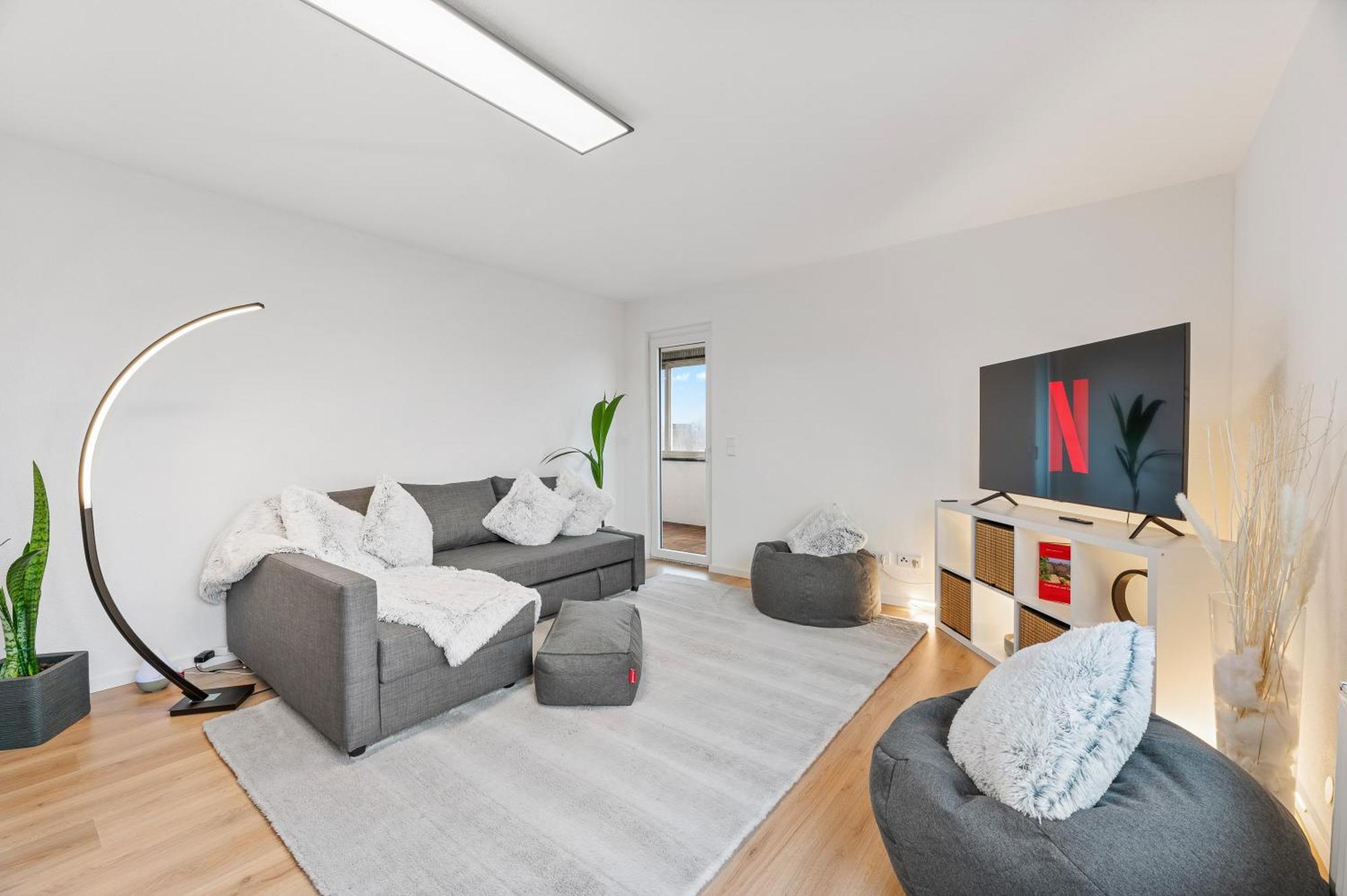 Neu: Stylische Mit Ausblick