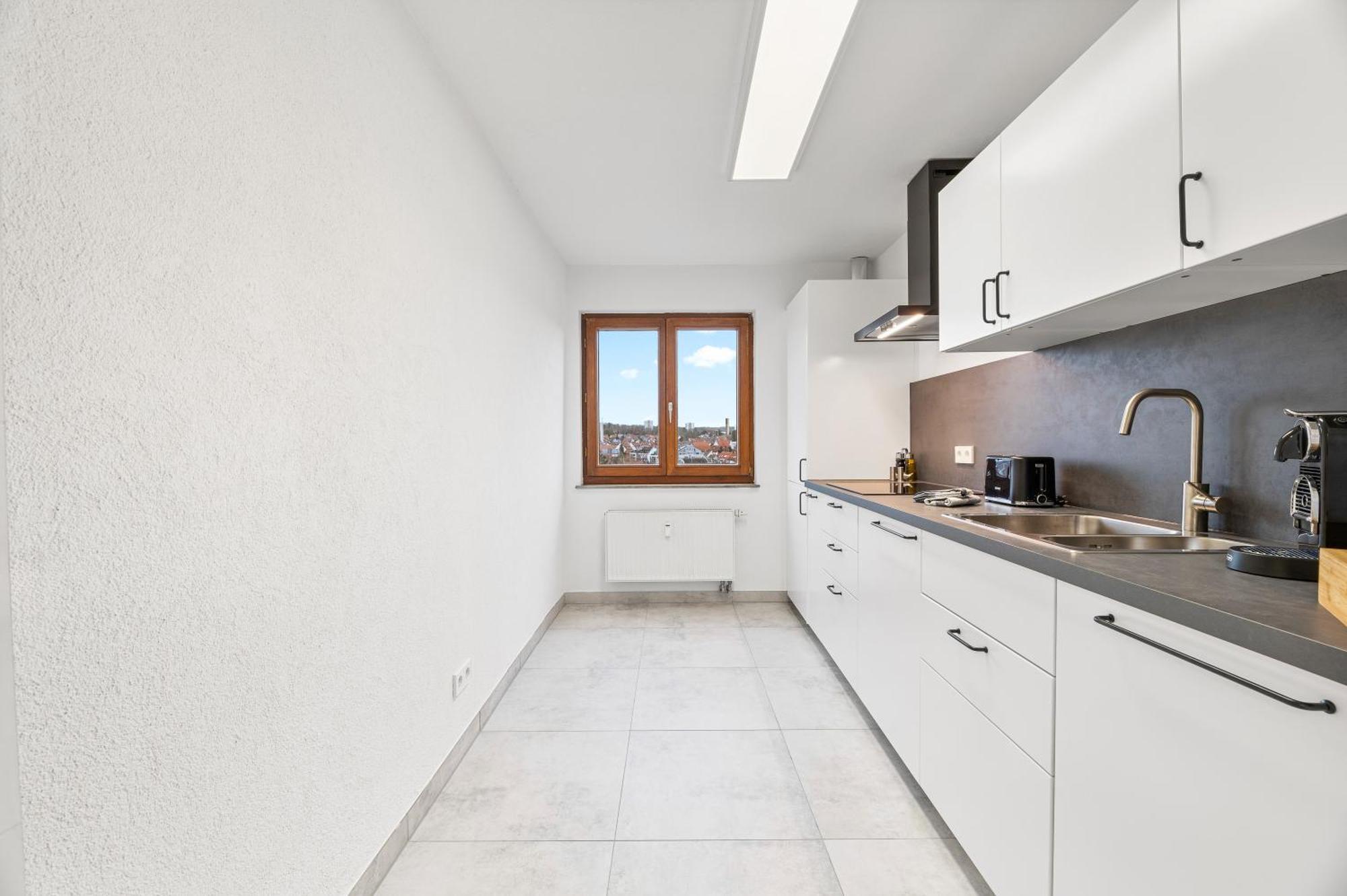 Neu: Stylische Mit Ausblick